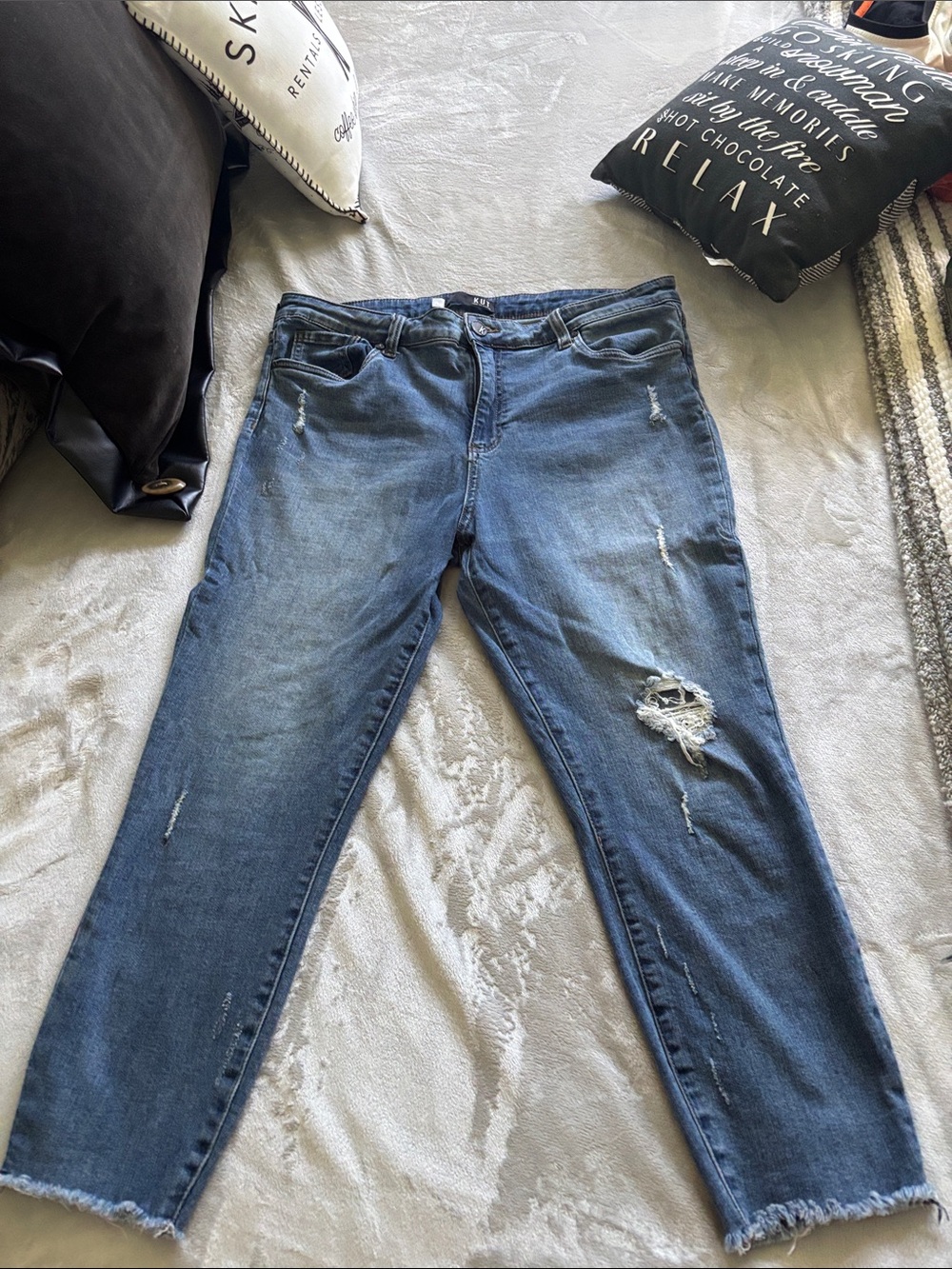 Distressed Women’s Blue Jeans - Classic Mid Wash